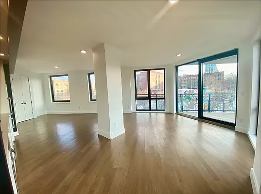 Rented by Rentopia | media 21