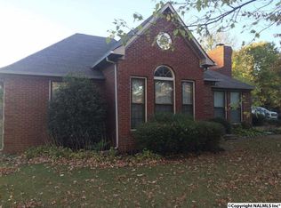 14893 Mooresville Rd, Athens, AL 35613