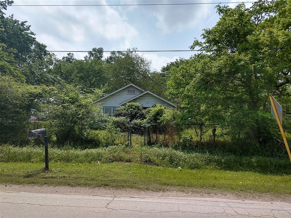 1st image of 12926 Green River Dr