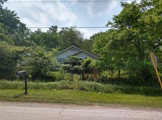 12926 Green River Dr, Houston, TX 77044