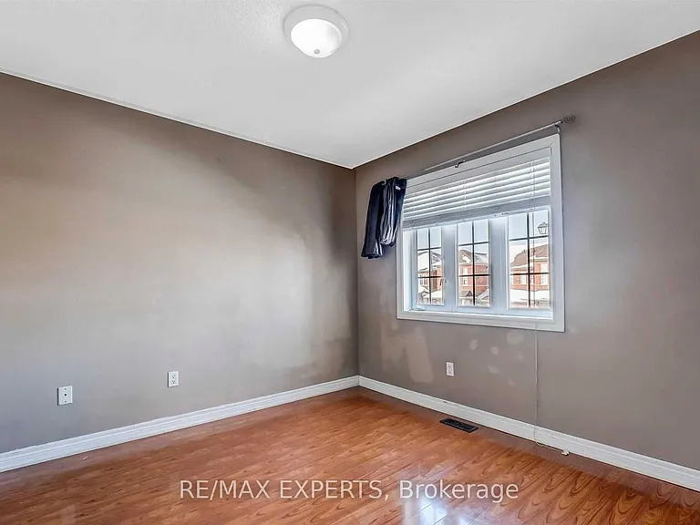 31 Vincent St — Photo 14