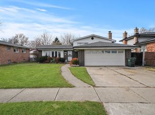 15306 Irving Ave, Dolton, IL 60419