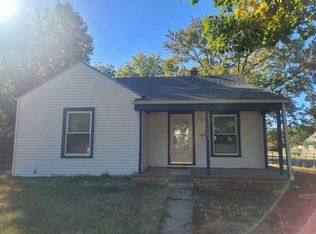 903 S Rutan St, Wichita, KS 67218
