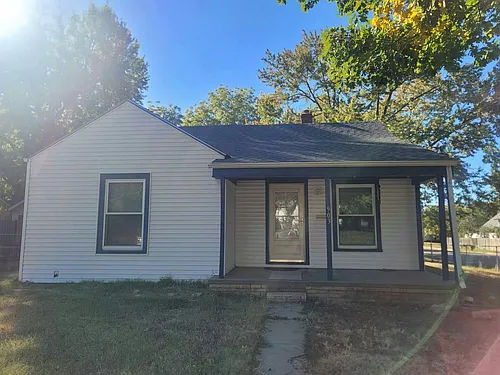 903 S Rutan St Photo 1