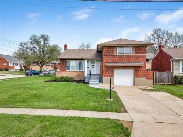 3518 Moonridge Dr, Cincinnati, OH 45248