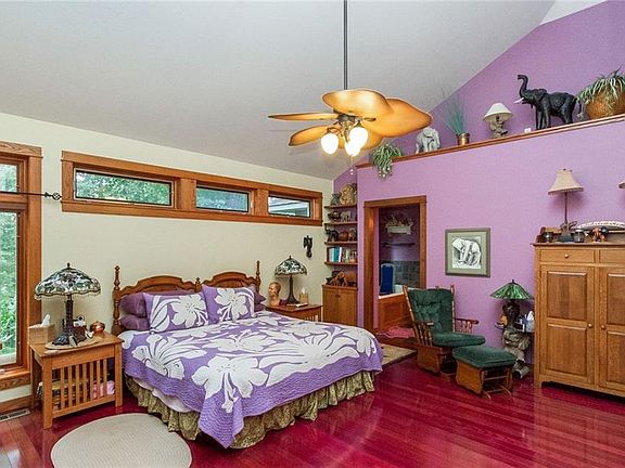 3rd image of 870 Lake Shore Dr