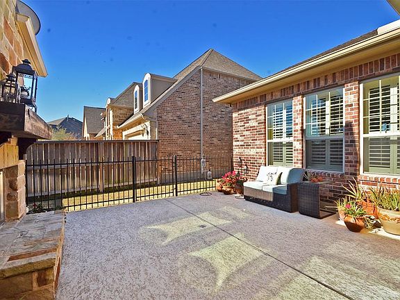4th image of 27110 Camirillo Creek Ln