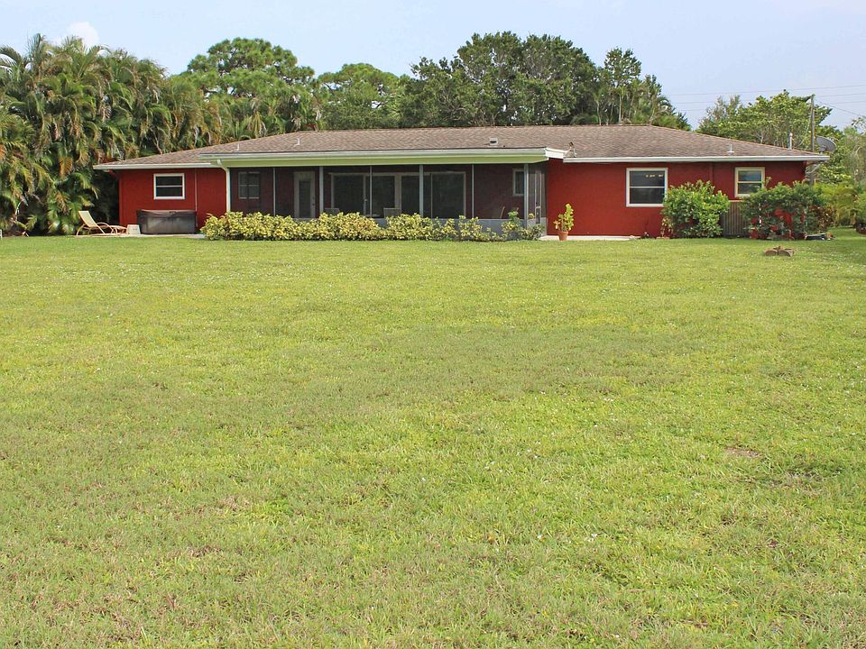 1st image of 2432 SE St Lucie Boulevard