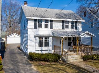 1129 Sumner Ave, Schenectady, NY 12309