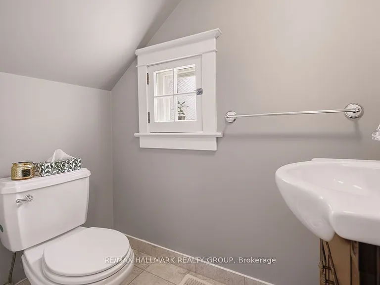 94 Marlborough Ave — Photo 28