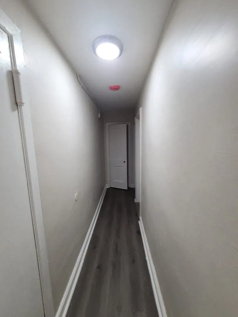 Rockland Apartments — Photo 3