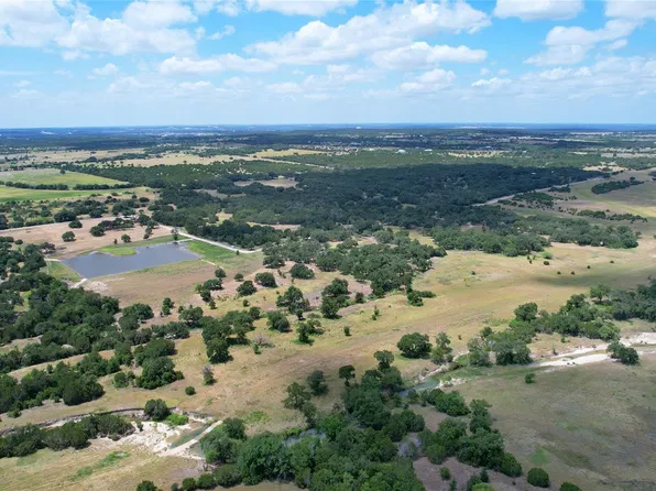 597 Spaniel Hill Rd, Georgetown, TX 78633