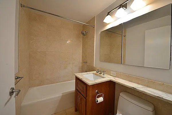 Rented by RSNY Realty | media 7