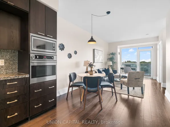 120 Harrison Garden Blvd #708, Toronto, ON M2N