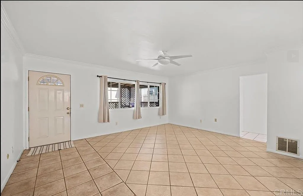 4 bed, 1431 sqft, $3,995 — Photo 3