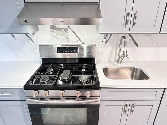 4th image of 85-42 108th St #1