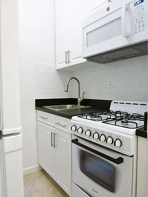 Rented by City & Suburban | media 8