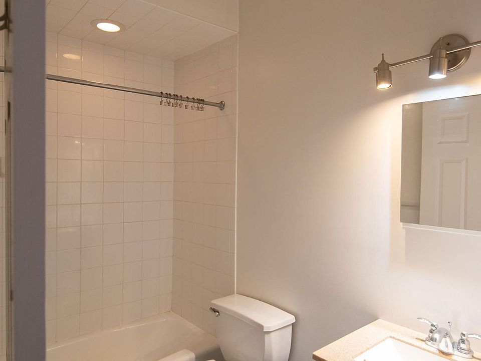 254 Bloomfield Ave Caldwell NJ Zillow