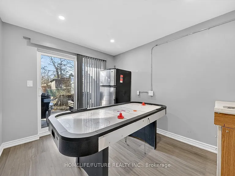 1200 Mosley St — Photo 32
