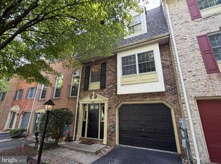 1002 Lindsay Ln, Hagerstown, MD 21742