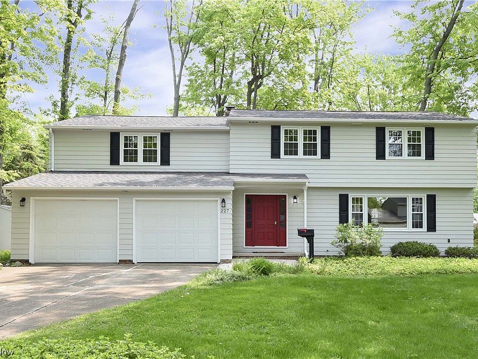 1st image of 227 James Cir