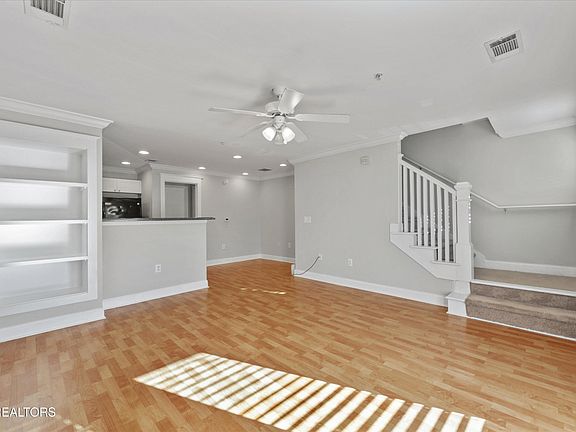 5th image of 1121 Tree Top Way APT 1422