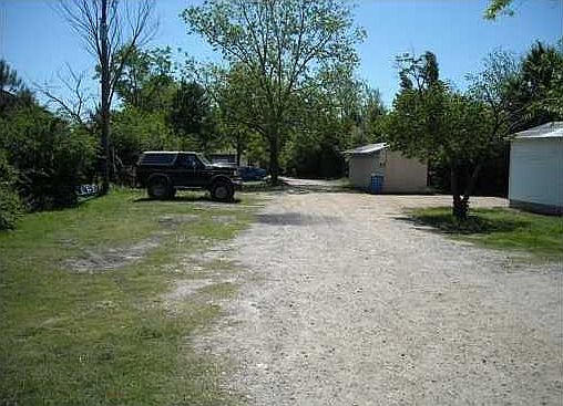 2nd image of 1948 Kempsville Rd