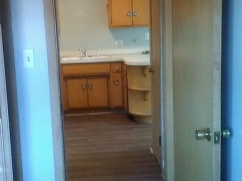 1st image of 3950 W 94th St APT 3W