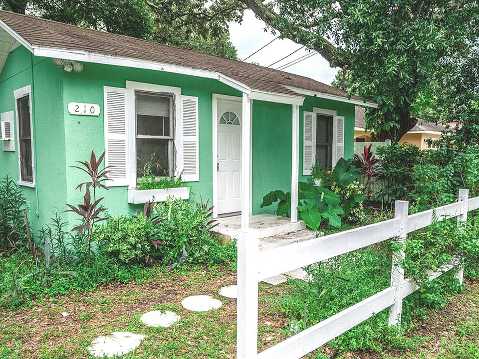 1st image of 8724 N Tampa St #116