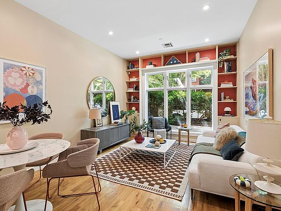 2nd image of 325 Greene Ave APT 1B