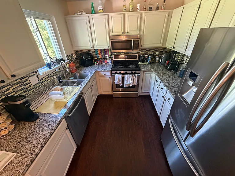 741 Kentucky Dr — Photo 10