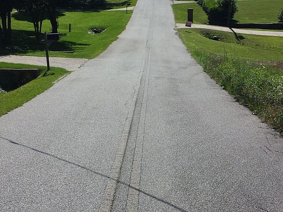 4th image of 19 Eason Dr