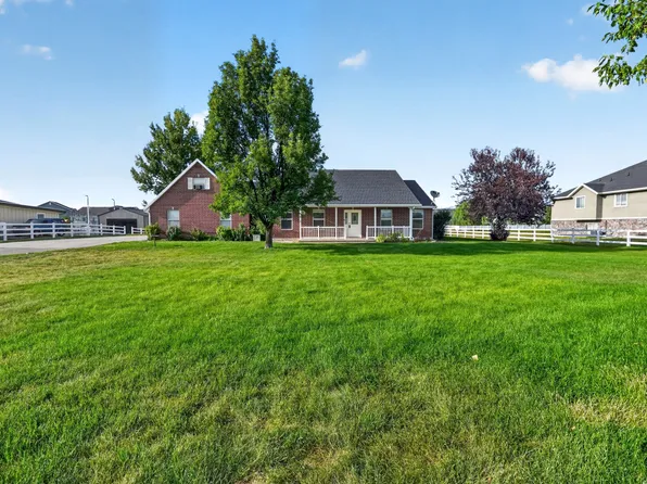 5646 W 4000 S, Hooper, UT 84315