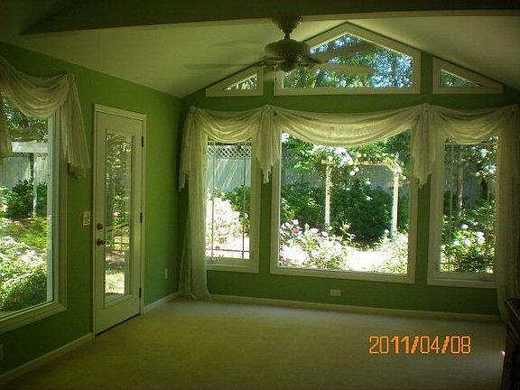 3rd image of 1404 Woodland Way