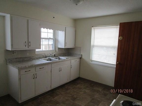 2nd image of 2125 Gipsy Dr