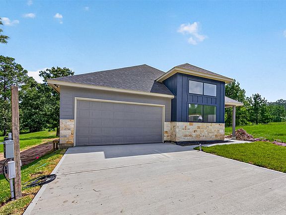 2nd image of 13 Silver Lakes Dr