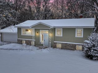 1939 Lakeaires Blvd, White Bear Lake, MN 55110