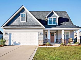 1332 Vandenberg Dr, Fayetteville, NC 28312