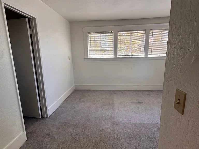 Rio Linda — Photo 8