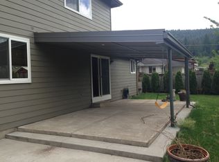 156 75th St, Springfield, OR 97478