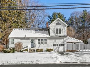 3041 E Lydius Street, Schenectady, NY 12303