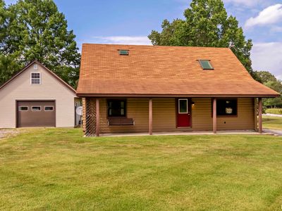 602 E Mohan St, Carterville, IL, 62918