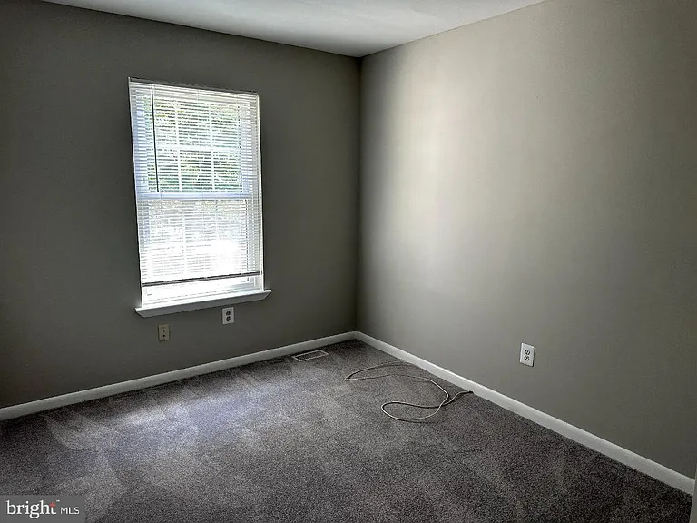 8121 Fenwick Ct — Photo 24
