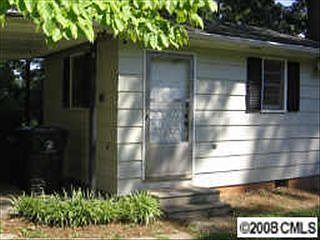 4th image of 702 Lowell Ave