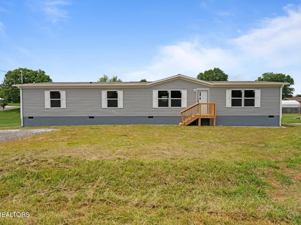 2816 Shiloh Cir, Strawberry Plains, TN 37871