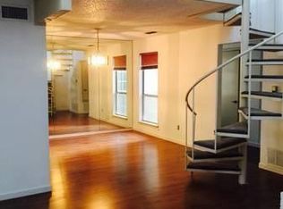 9805 Bent Branch Ln, Dallas, TX 75243