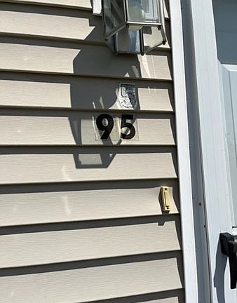 2nd image of 95 Earl Dr #95