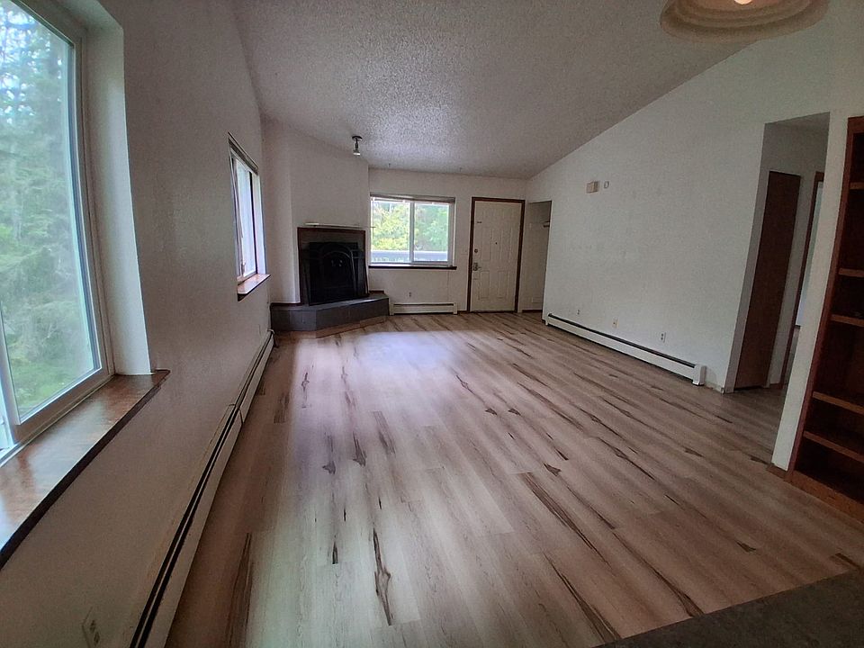 1st image of 8340 Nadine St #3
