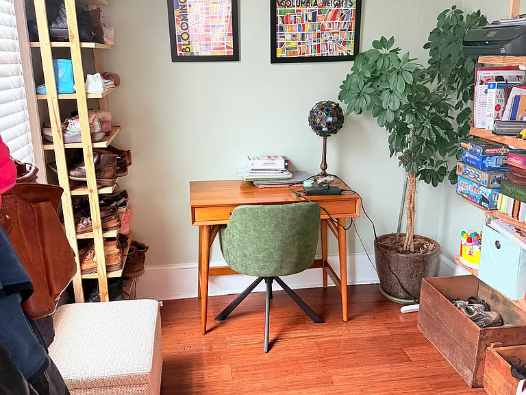 Office/third bedroom.