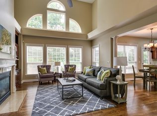 628 Rebel Rd, Old Hickory, TN 37138